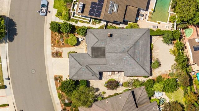 31 Sycamore, Irvine, CA 92603
