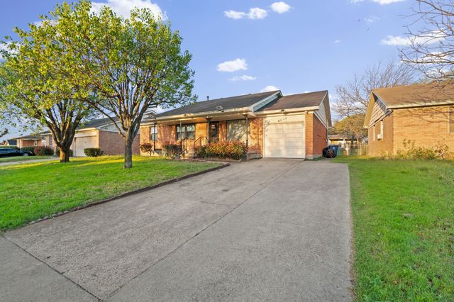 4215 Elk Horn Trail, Dallas, TX 75216