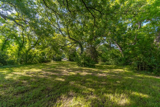 404 W Oak Street, Mansfield, TX 76063