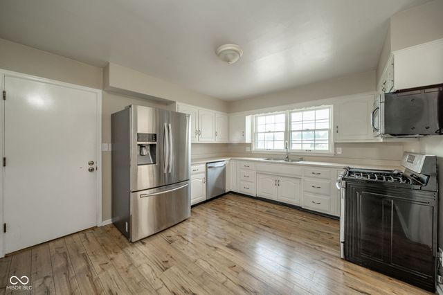 815 Longfellow Road, Anderson, IN 46011
