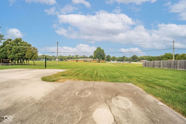 815 Longfellow Road, Anderson, IN 46011
