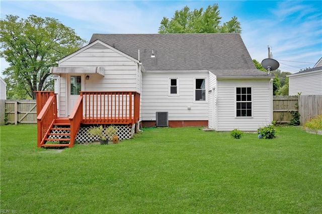 3496 E Bonner DR, Norfolk, VA 23513