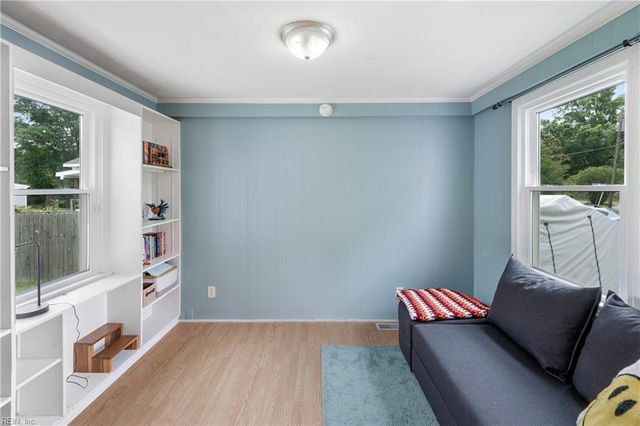 3496 E Bonner DR, Norfolk, VA 23513