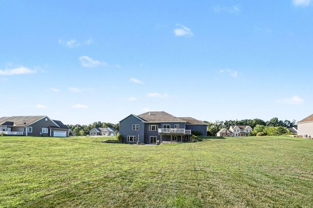 5947 Hidden Oak Avenue, Richland, MI 49083