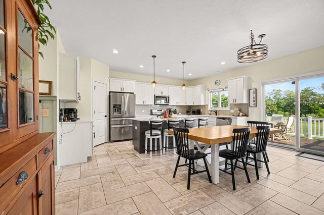 5947 Hidden Oak Avenue, Richland, MI 49083