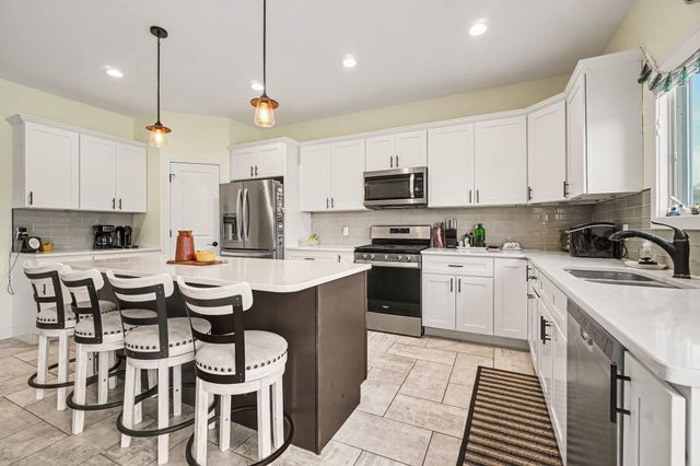 5947 Hidden Oak Avenue, Richland, MI 49083