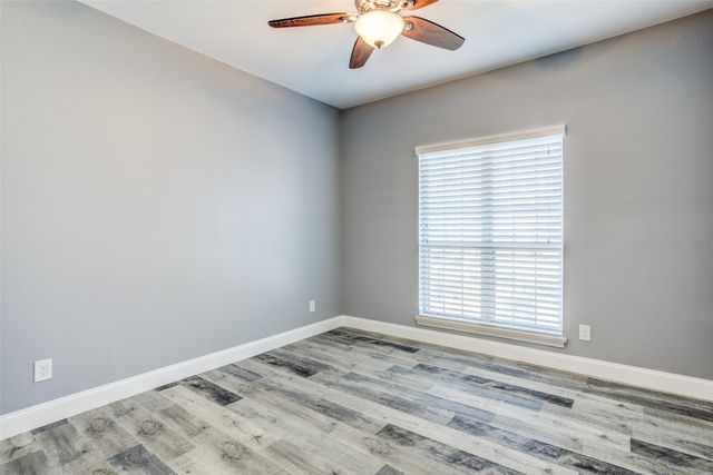 1726 Ascension Point Drive 327, Arlington, TX 76006