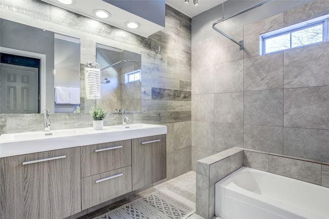 1726 Ascension Point Drive 327, Arlington, TX 76006