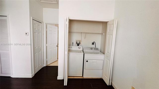 11461 NW 76th St 11461, Doral, FL 33178