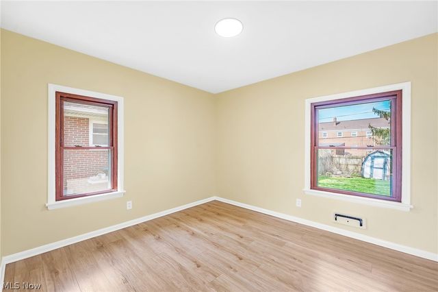 6370 Manchester Road, Parma, OH 44129