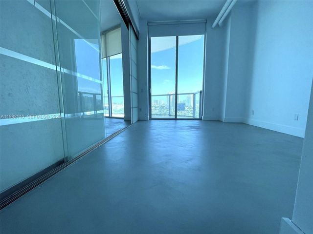 3029 NE 188th St 907, Aventura, FL 33180