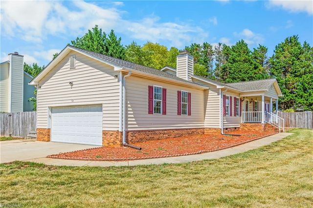 565 Adams Gate Road, Winston-salem, NC 27107