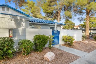 2141 Twickenham Place D, Las Vegas, NV 89108