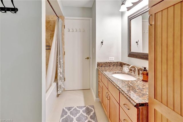 423 SE 17th ST, Cape Coral, FL 33990