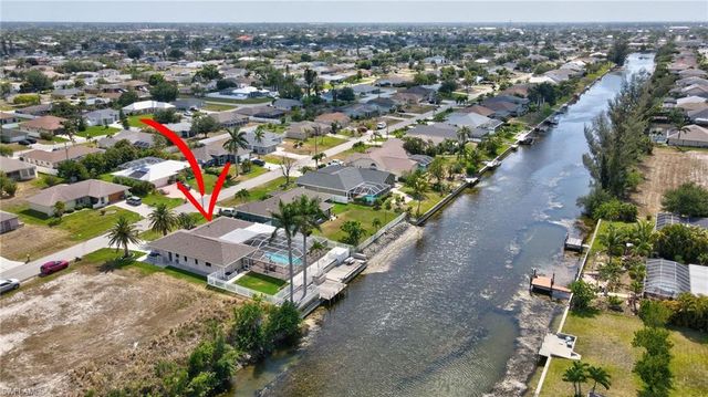 423 SE 17th ST, Cape Coral, FL 33990