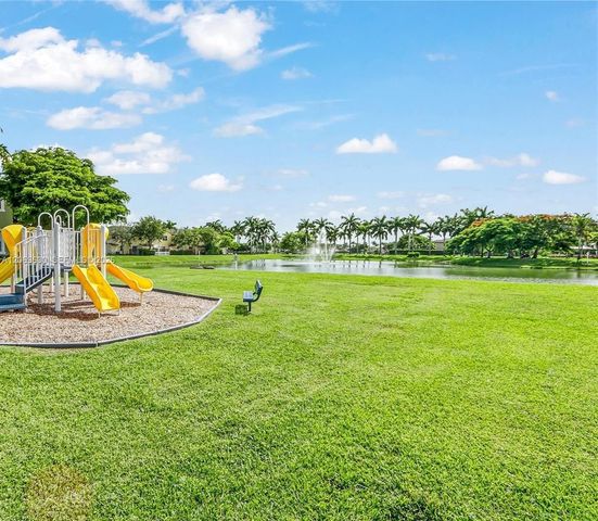 2928 SE 2nd Street 3, Homestead, FL 33033