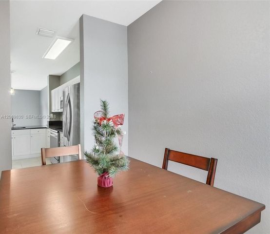 2928 SE 2nd Street 3, Homestead, FL 33033