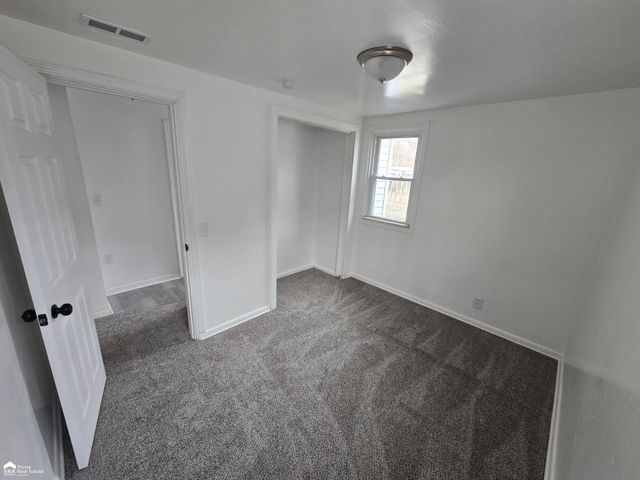 2275 Connell Street, Burton, MI 48529