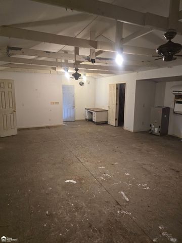 2275 Connell Street, Burton, MI 48529