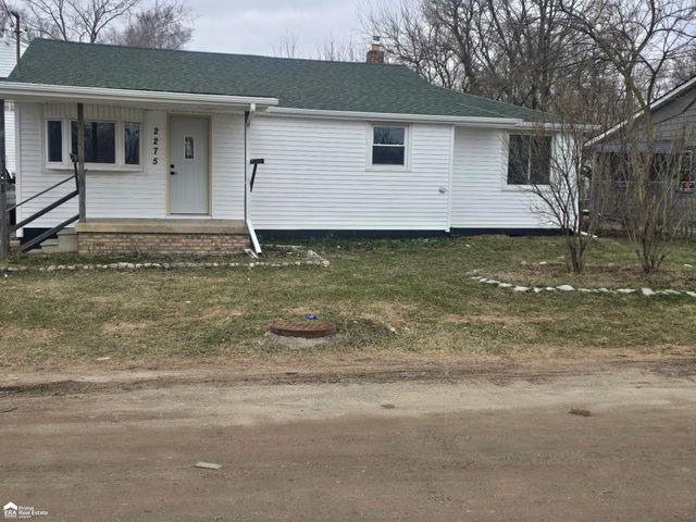 2275 Connell Street, Burton, MI 48529