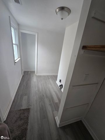 2275 Connell Street, Burton, MI 48529