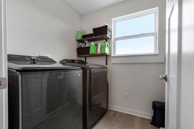 111 Boutot Street, Ashville, OH 43103