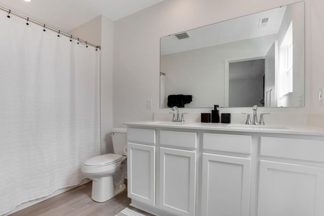 111 Boutot Street, Ashville, OH 43103