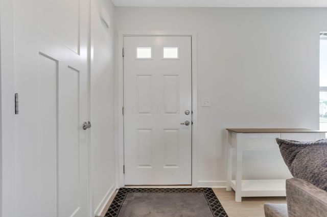 111 Boutot Street, Ashville, OH 43103