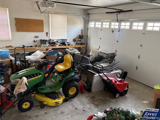 4329 Mohawk Trail, Raisin Township, MI 49221