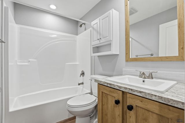 1717 E PHILADELPHIA, Rapid City, SD 57701