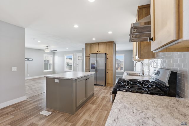 1717 E PHILADELPHIA, Rapid City, SD 57701