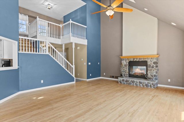 4413 Magna Vista DRIVE, Jackson, WI 53037