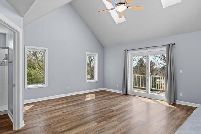 4413 Magna Vista DRIVE, Jackson, WI 53037