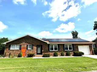 1340 E 6TH Street, Centralia, IL 62801