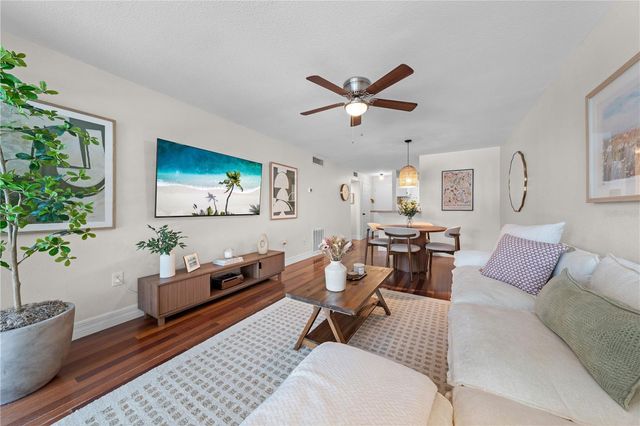 1100 DELANEY AVENUE F204, Orlando, FL 32806