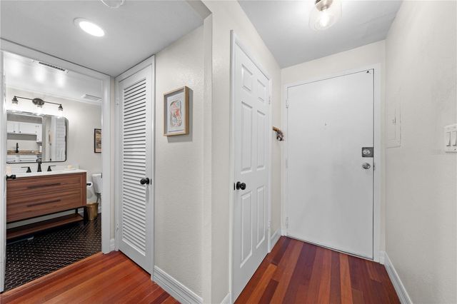1100 DELANEY AVENUE F204, Orlando, FL 32806