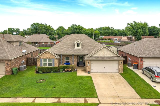 3341 S 208th East Avenue, Broken Arrow, OK 74014