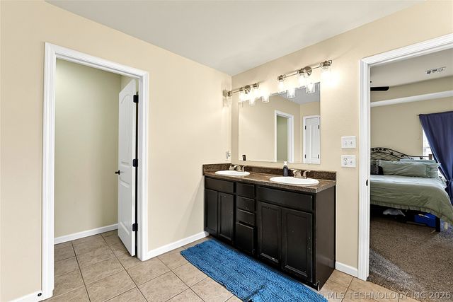 3341 S 208th East Avenue, Broken Arrow, OK 74014