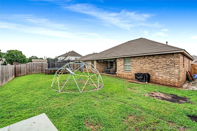 3341 S 208th East Avenue, Broken Arrow, OK 74014