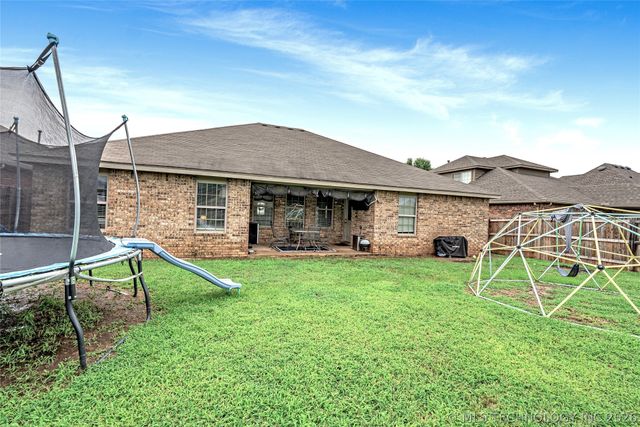 3341 S 208th East Avenue, Broken Arrow, OK 74014