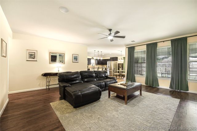 3341 S 208th East Avenue, Broken Arrow, OK 74014