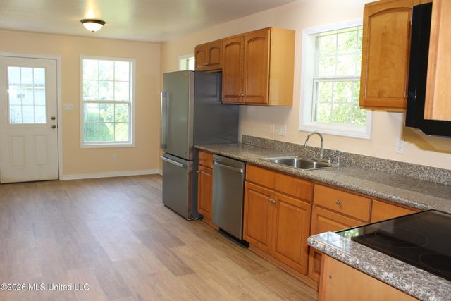 3413 Bream Street, Gautier, MS 39553