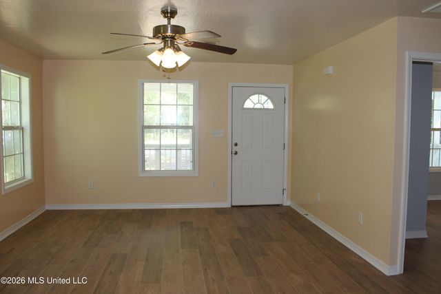 3413 Bream Street, Gautier, MS 39553