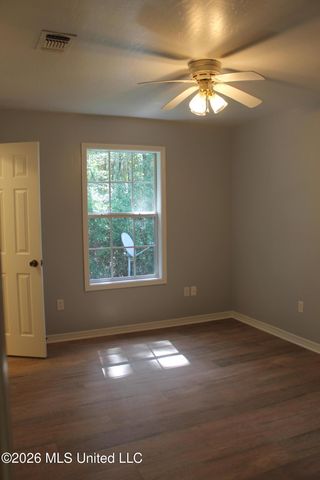 3413 Bream Street, Gautier, MS 39553