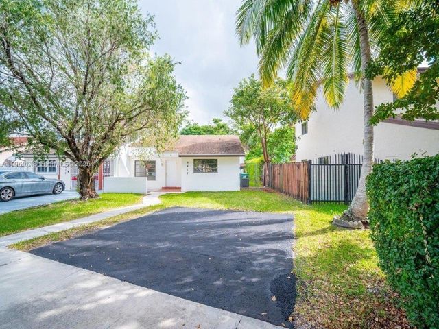 6417 SW 135th Ave, Miami, FL 33183