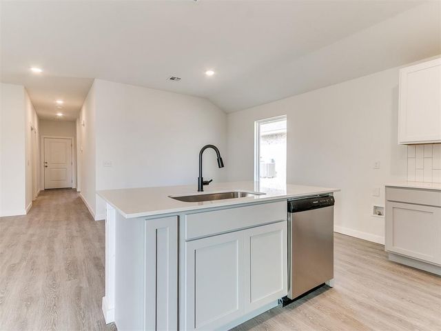 3140 Pennington Street, Harrah, OK 73045