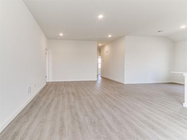 3140 Pennington Street, Harrah, OK 73045