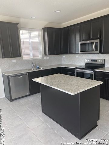 186 TEXAS THISTLE, New Braunfels, TX 78130