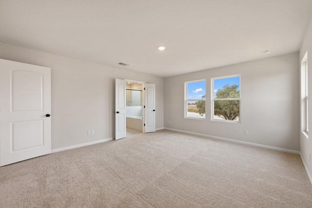 1921 Fannie RD, Georgetown, TX 78633