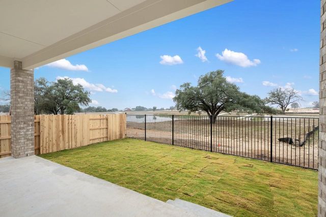 1921 Fannie RD, Georgetown, TX 78633